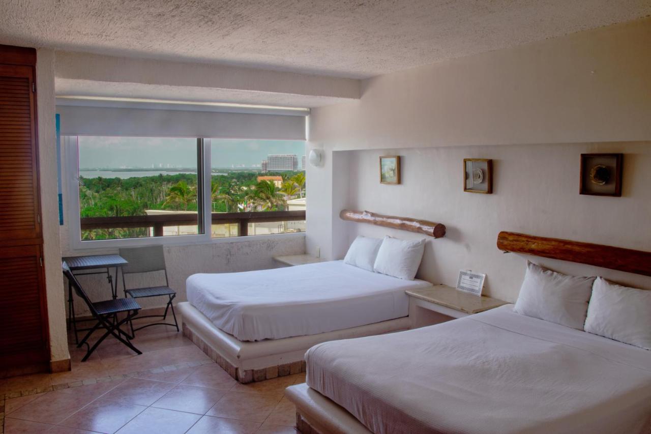 Rodero By Solymar Beach Front Condos In Hotel Zone Cancún Eksteriør bilde