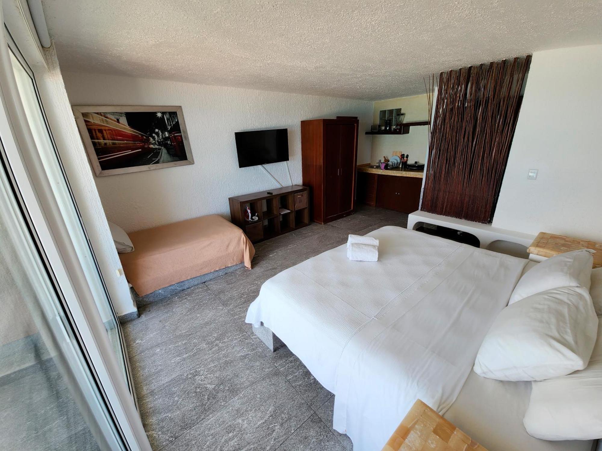 Rodero By Solymar Beach Front Condos In Hotel Zone Cancún Eksteriør bilde