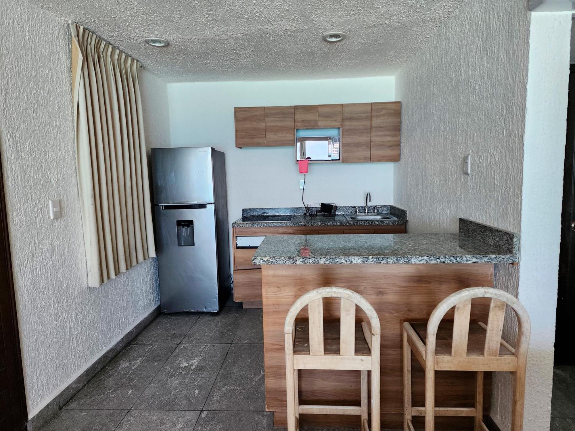 Rodero By Solymar Beach Front Condos In Hotel Zone Cancún Eksteriør bilde