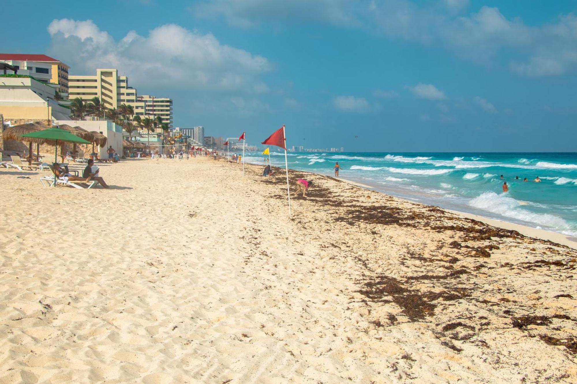 Rodero By Solymar Beach Front Condos In Hotel Zone Cancún Eksteriør bilde