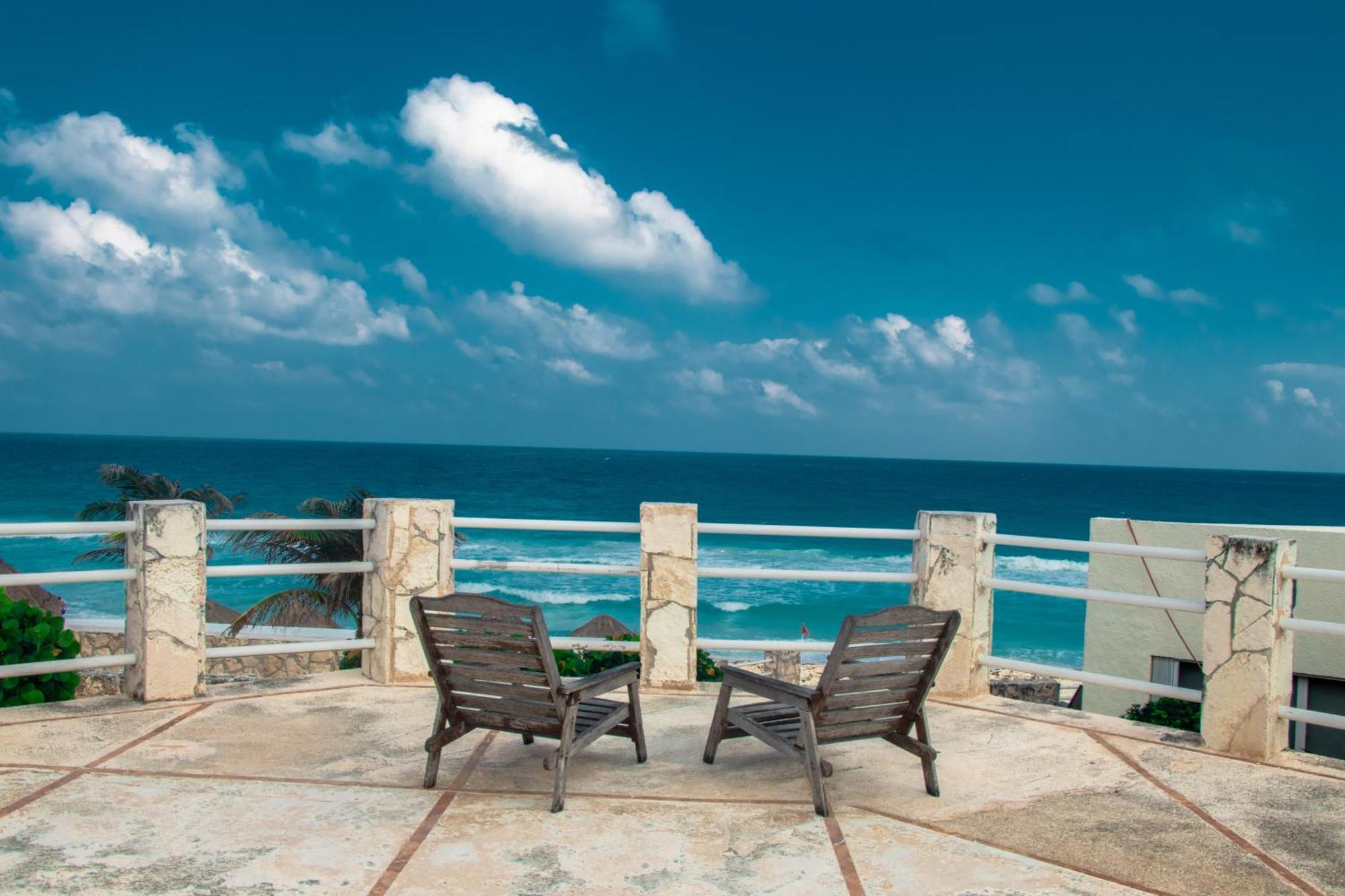Rodero By Solymar Beach Front Condos In Hotel Zone Cancún Eksteriør bilde