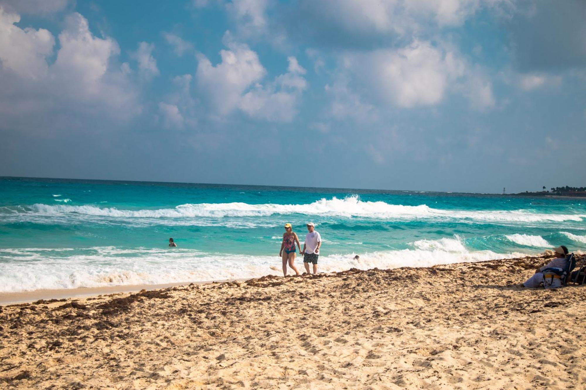 Rodero By Solymar Beach Front Condos In Hotel Zone Cancún Eksteriør bilde