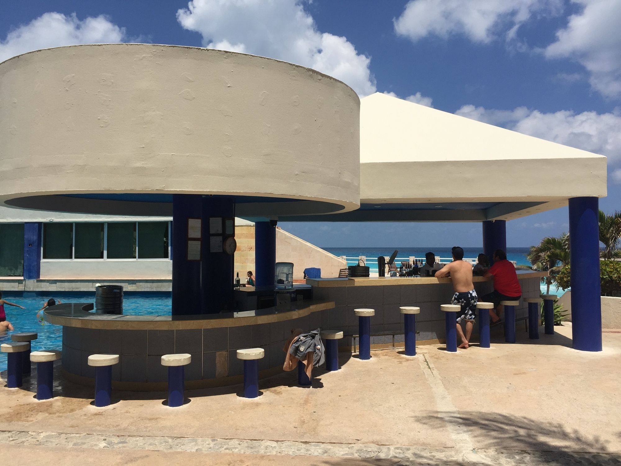 Rodero By Solymar Beach Front Condos In Hotel Zone Cancún Eksteriør bilde