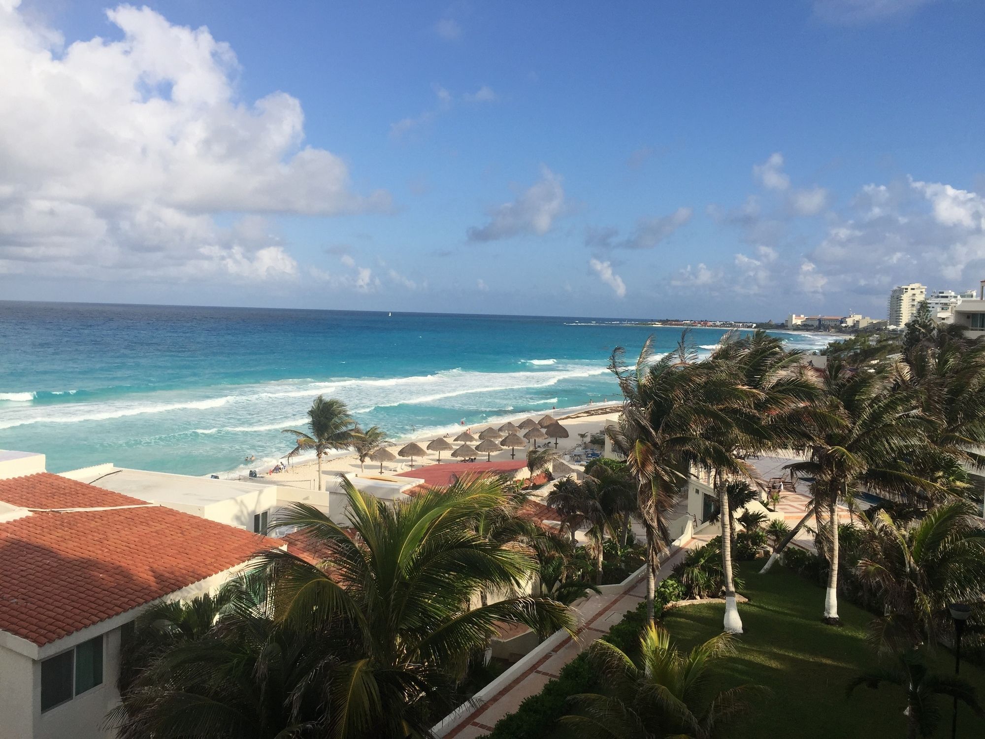 Rodero By Solymar Beach Front Condos In Hotel Zone Cancún Eksteriør bilde
